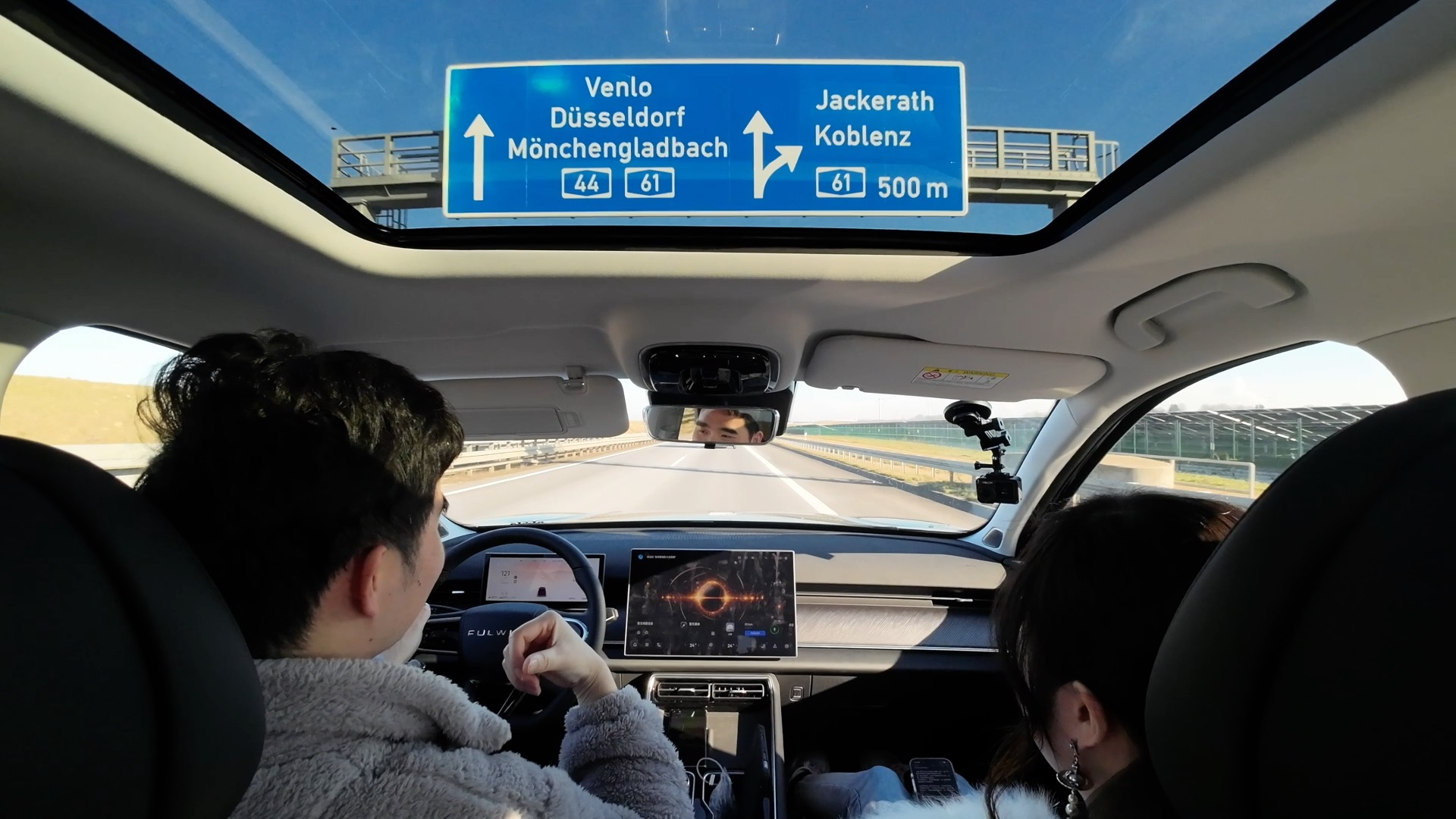 奇瑞风云T9德国直播挑战成功，中国混动技术再树全球标杆