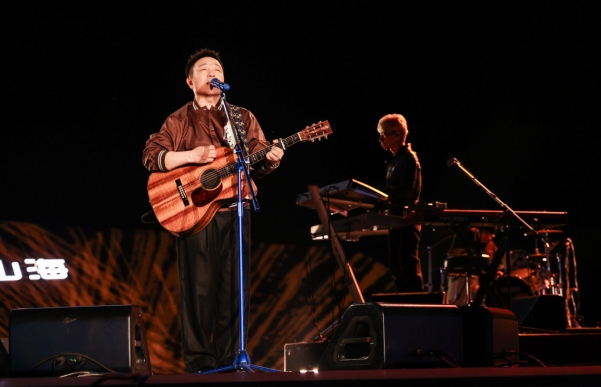 捷途方盒子大会中卫沙坡头开幕 2025款捷途山海T1售价13.49万起上市