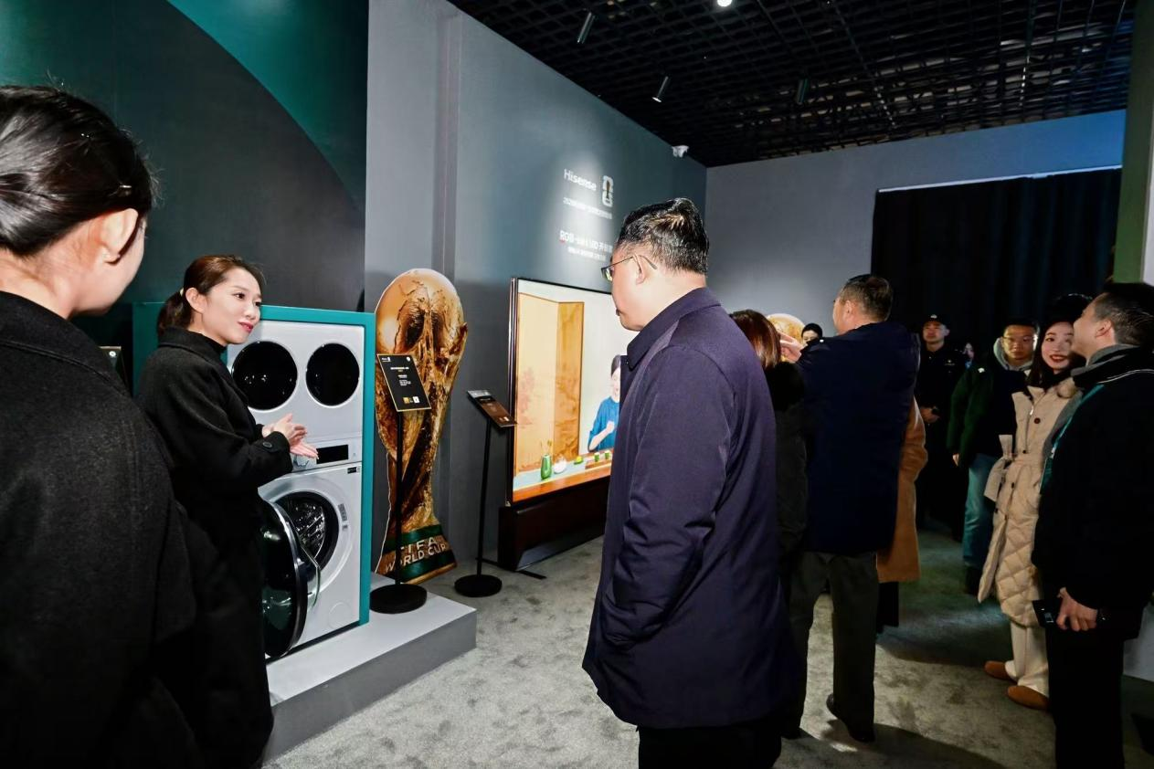 大力神杯中国行首站青岛，海信全家筒现场亮相！