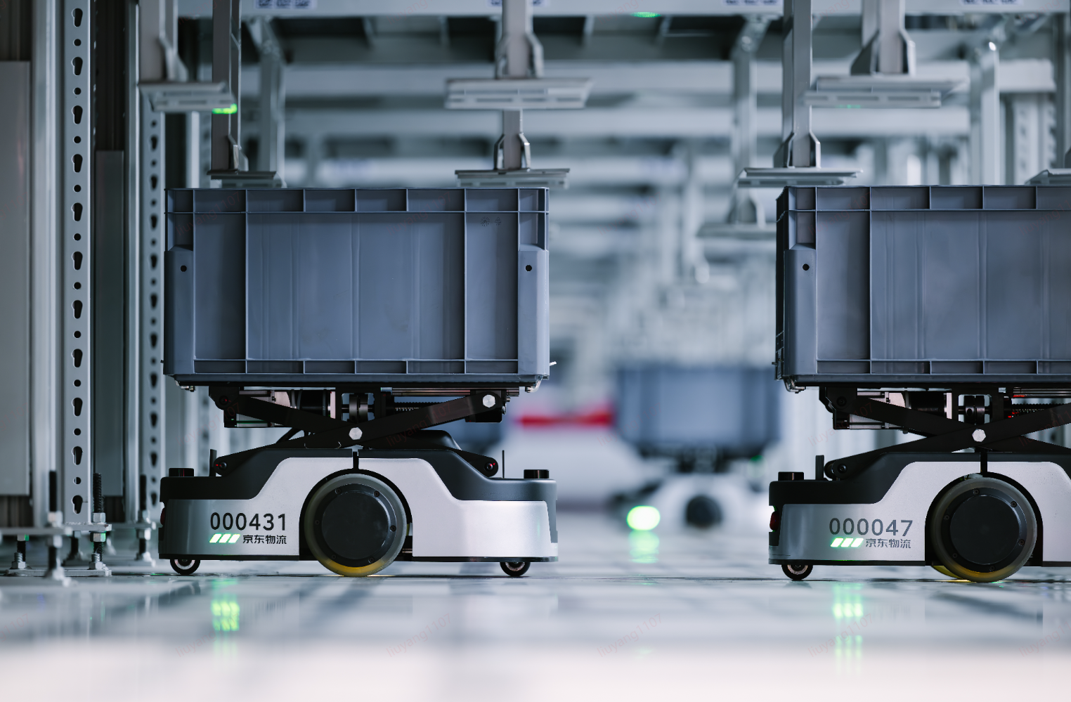 京东物流首个海外智狼仓“圣诞季”在英国投用，Joybuy本地最快当日达...