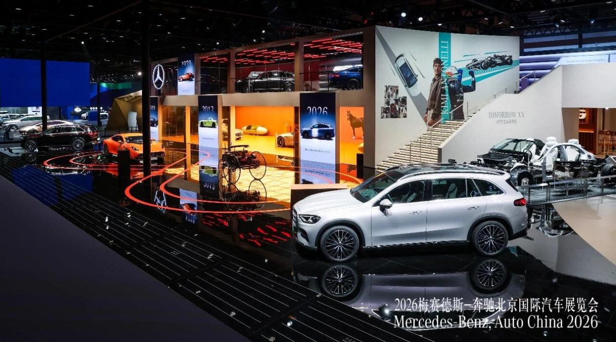 北京车展纯电GLC的“越级”背后，藏着奔驰最务实的战略转身...